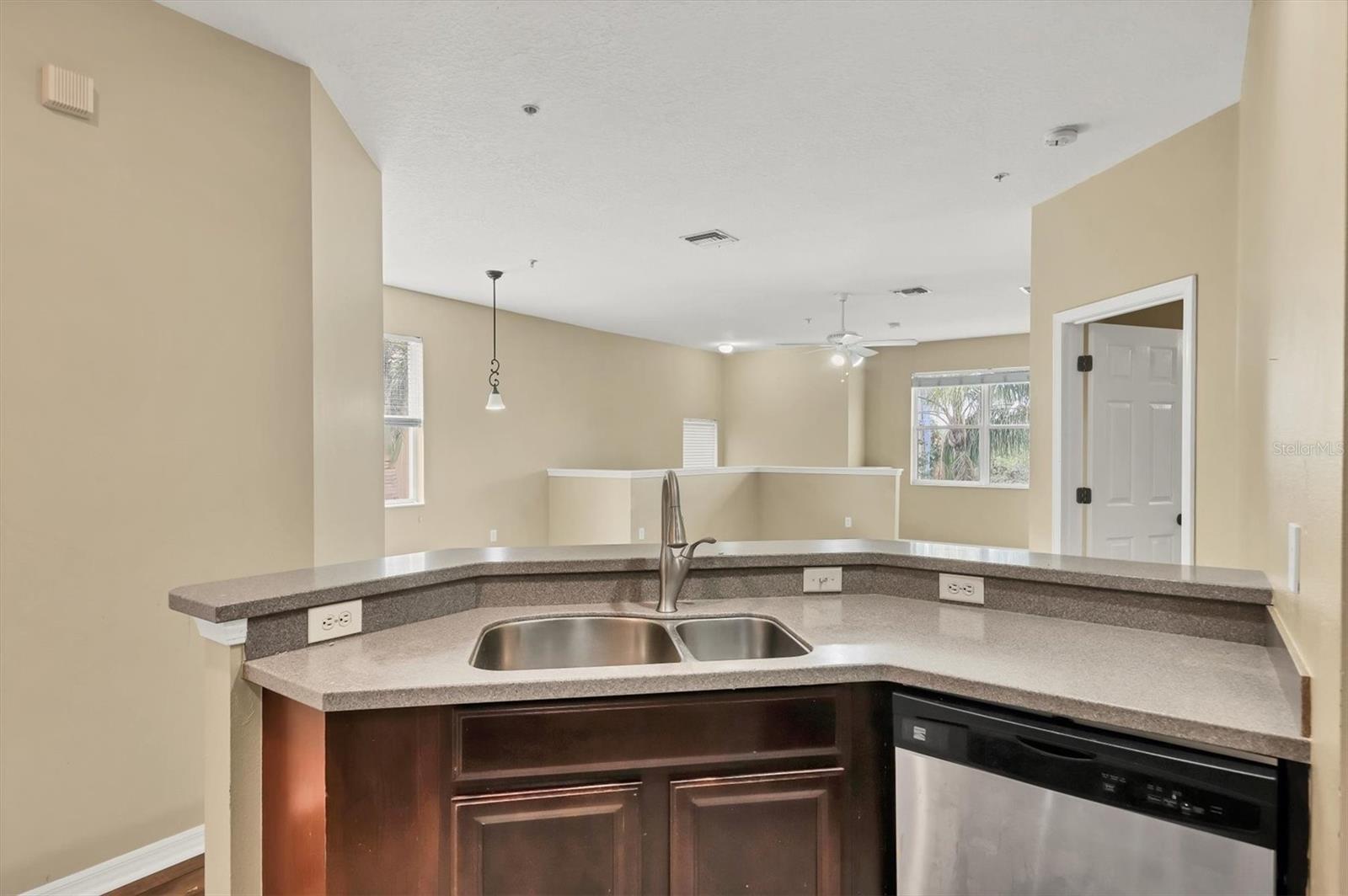 PARKRIDGE PH 33 & 19 - Residential Lease