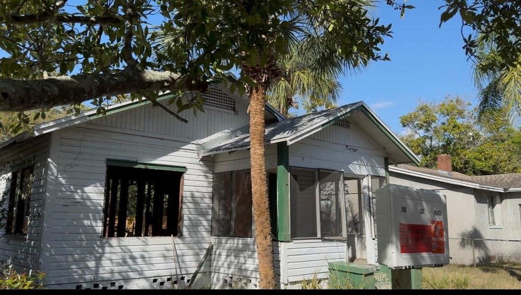 Photo of 1059 15th Avenue S, St Petersburg, FL 33705 (MLS # TB8490665)