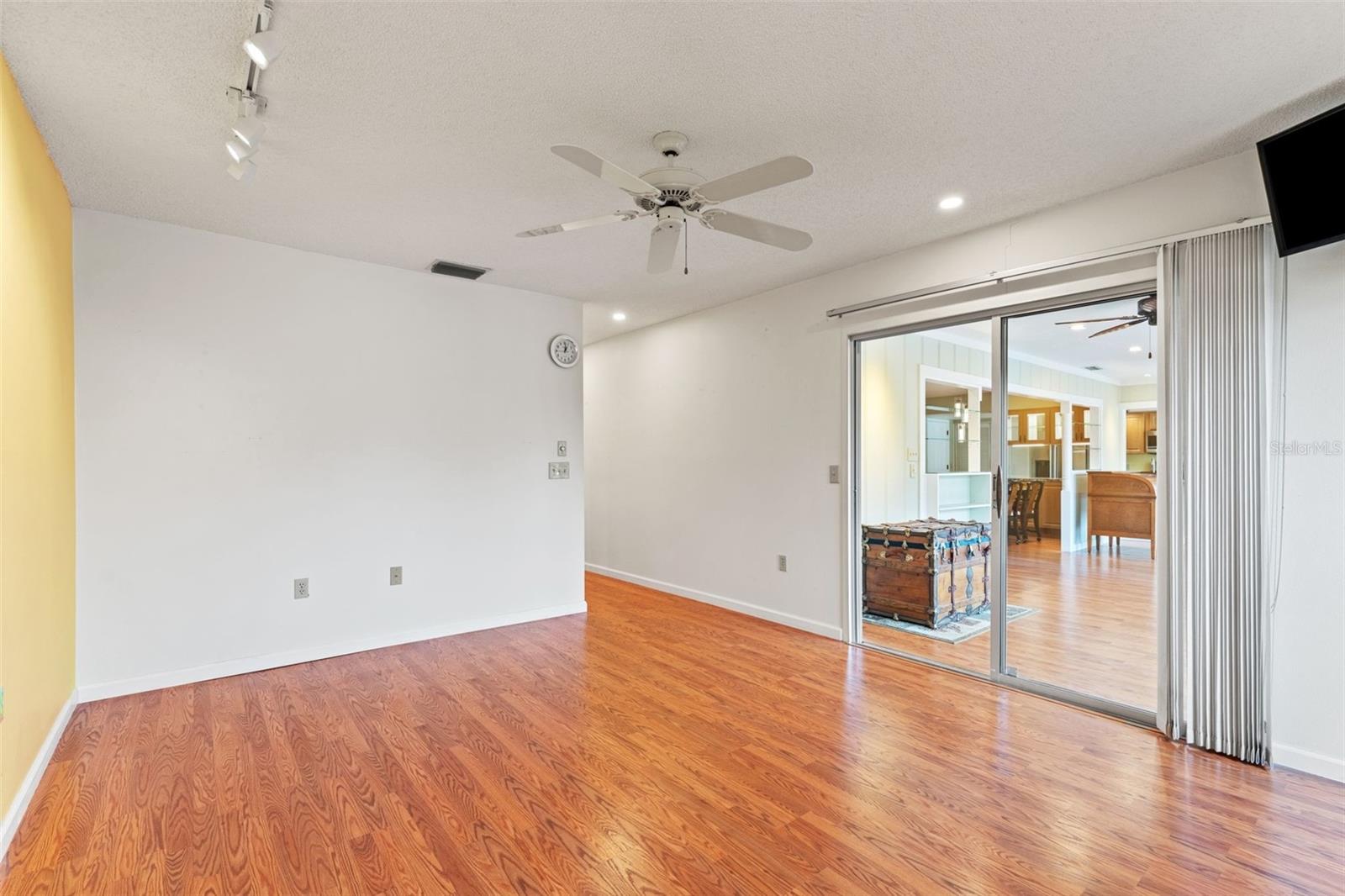 TIMBER PINES - Residential