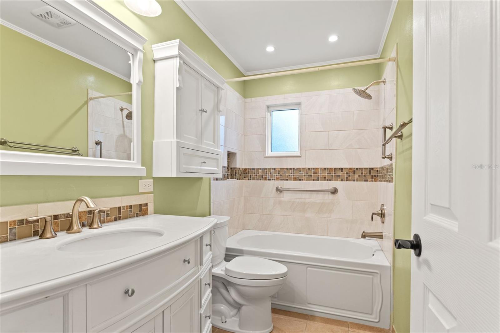 TIMBER PINES - Residential