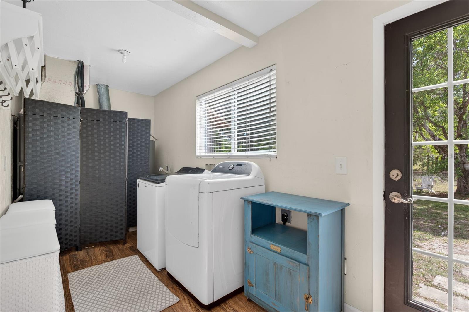 MEADOWS OF KANAPAHA - Residential