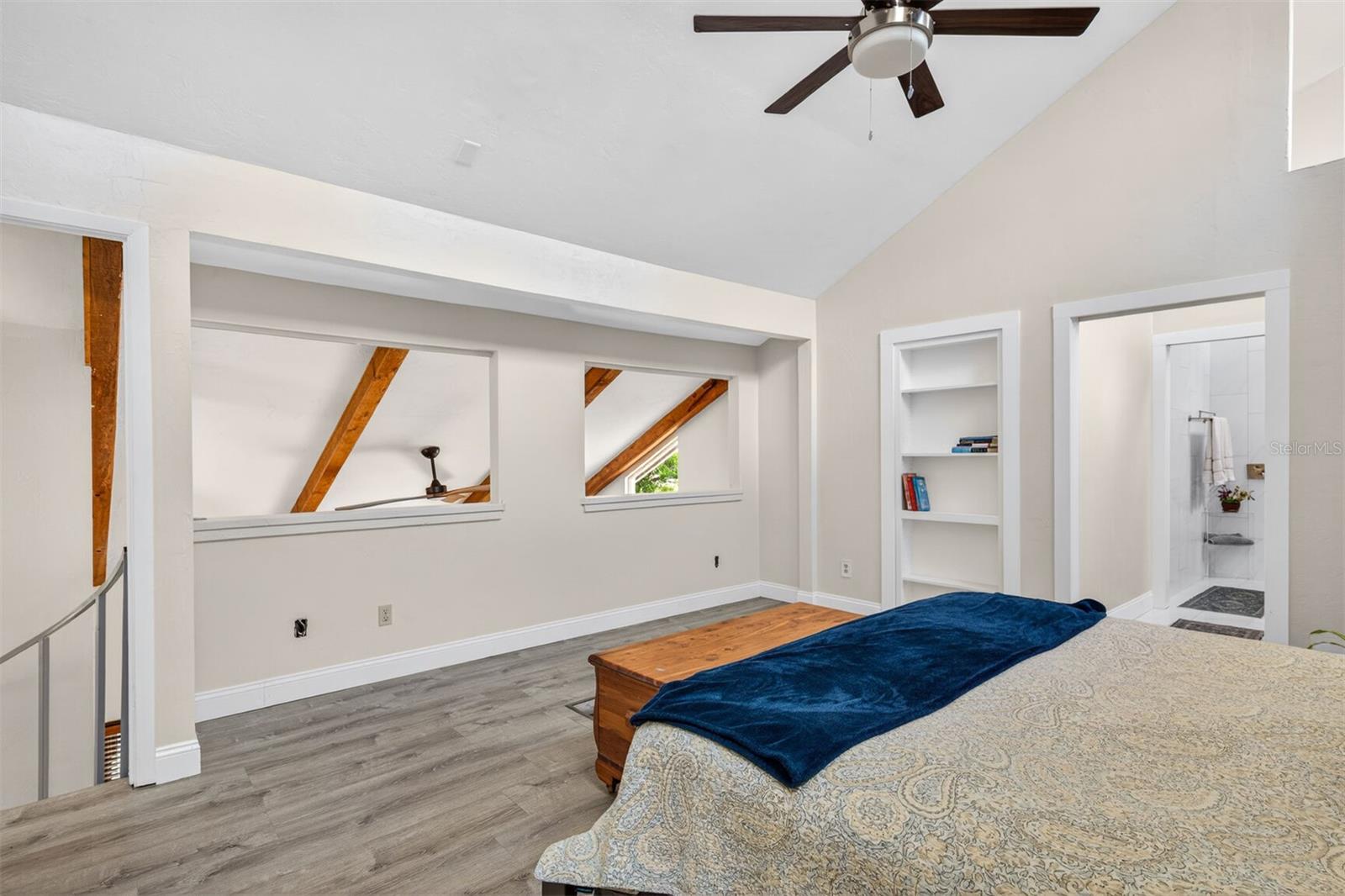 MEADOWS OF KANAPAHA - Residential