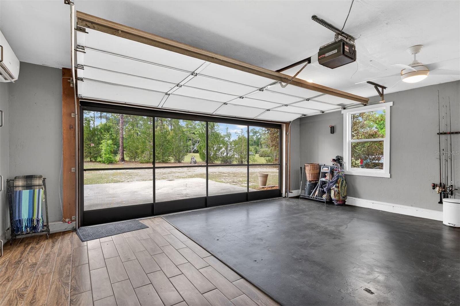 MEADOWS OF KANAPAHA - Residential