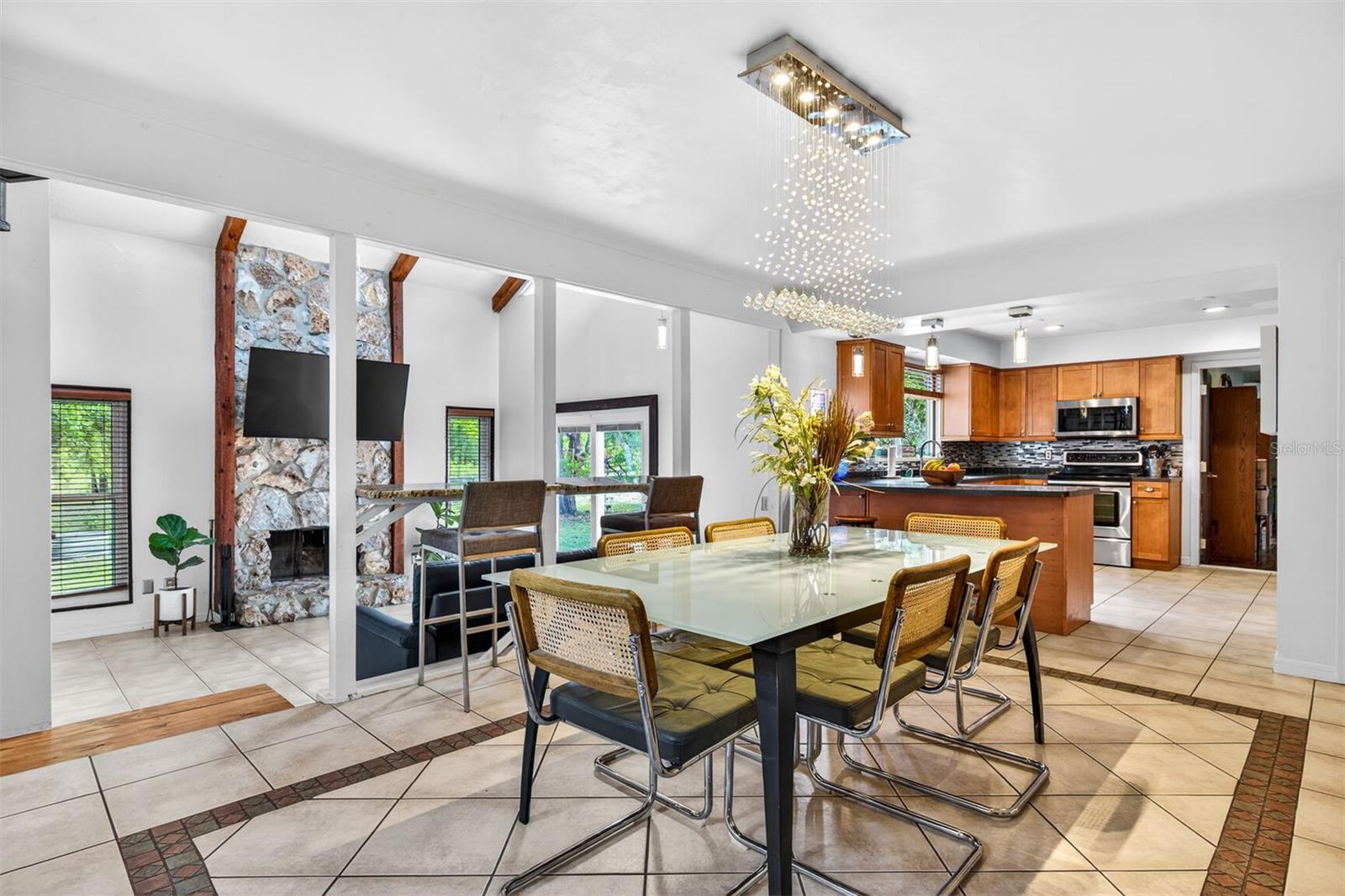 MEADOWS OF KANAPAHA - Residential