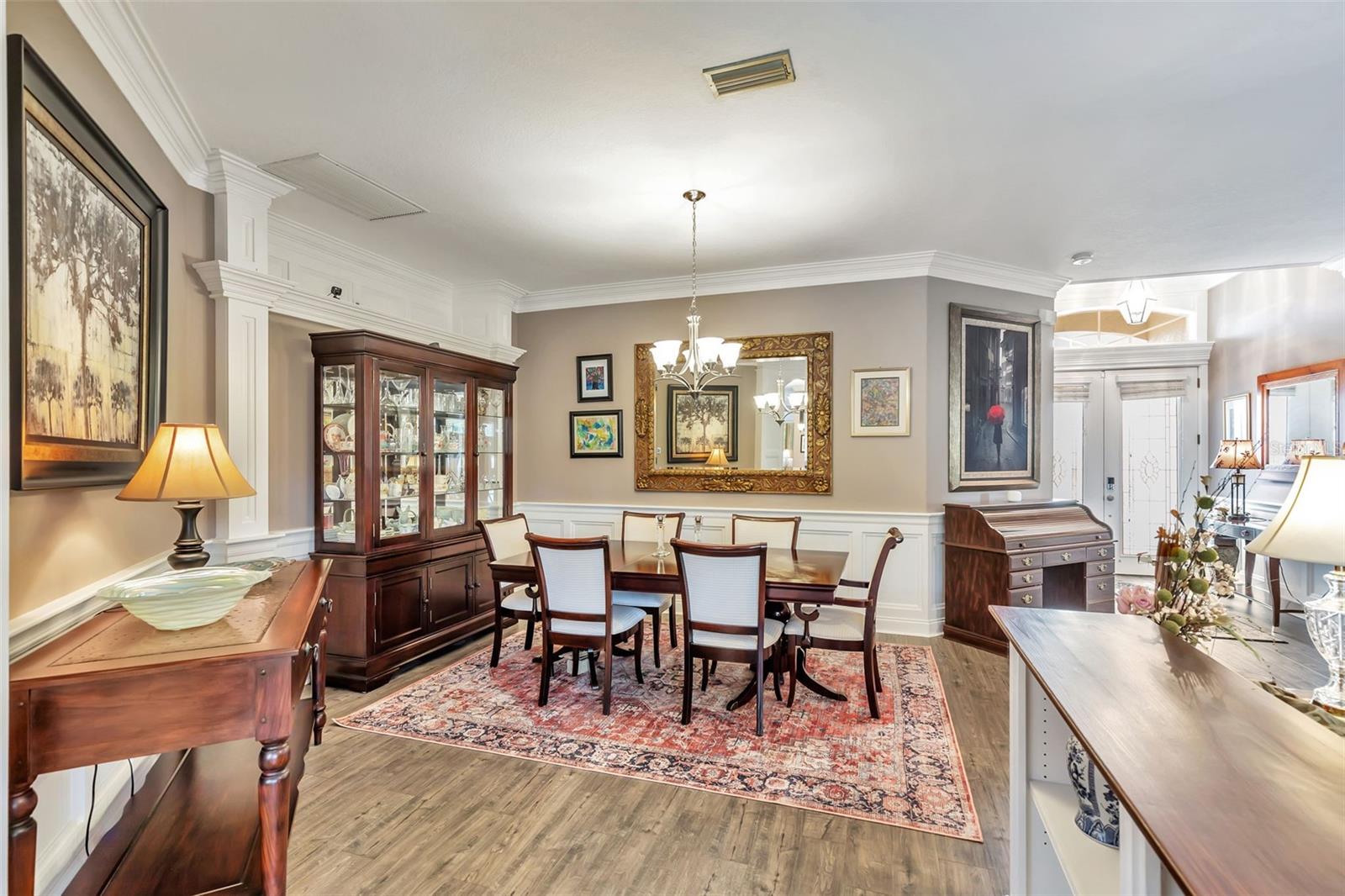 POMELLO CITY CENTRAL UNIT - Residential