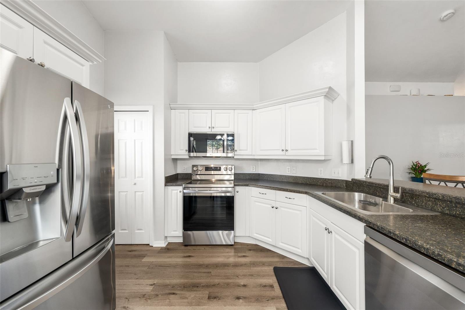 ARREDONDO ESTATES 4 - Residential