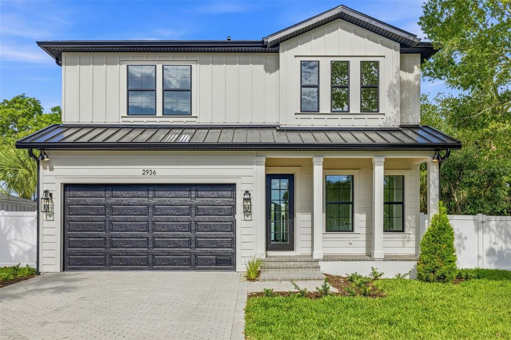 Photo of 2936 W Rogers Avenue, Tampa, FL 33611 (MLS # TB8463818)