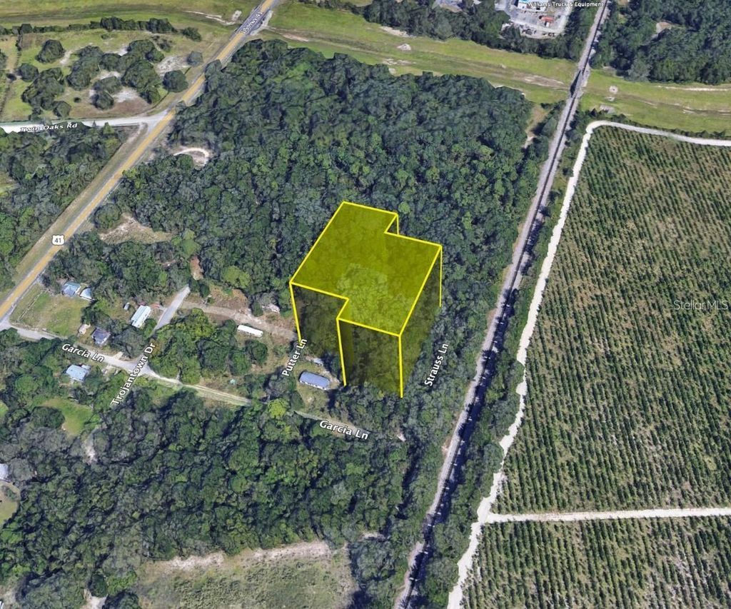 Photo of 17314 Putter Lane, Spring Hill, FL 34610 (MLS # G5105615)