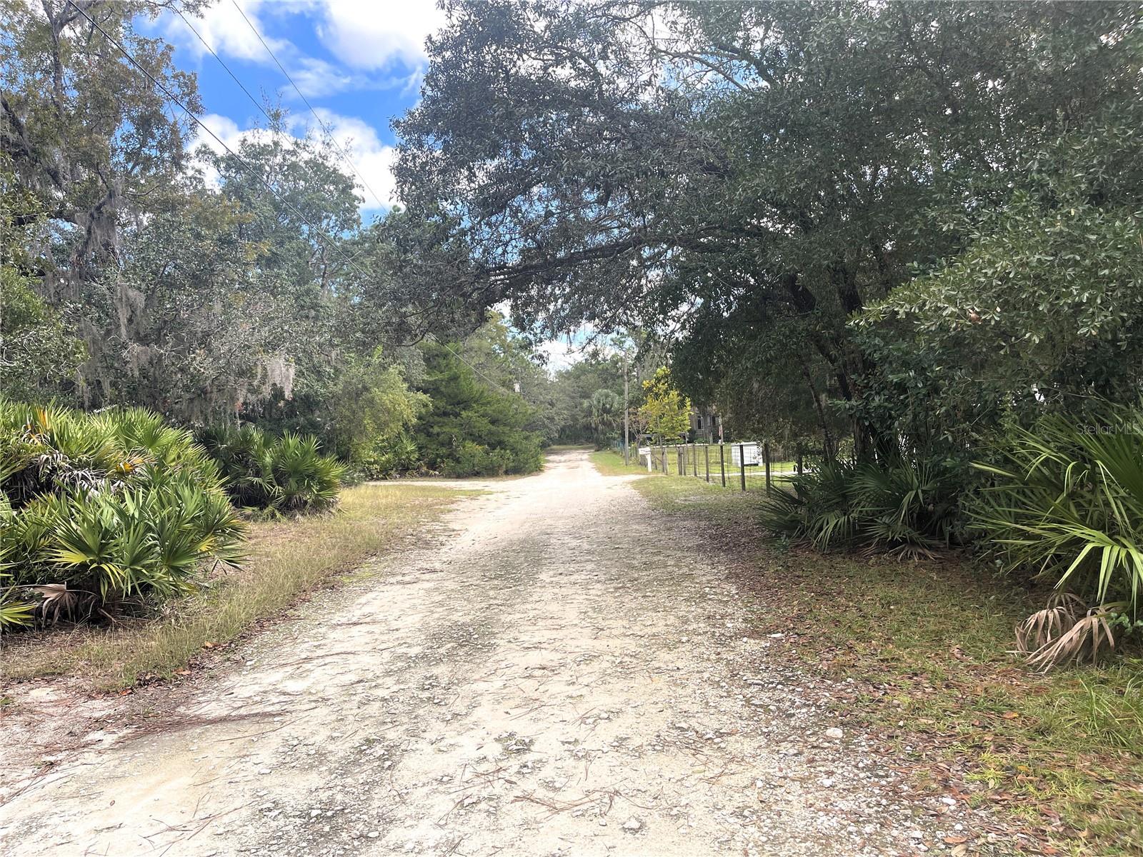 MAYFAIR GARDEN ACRES - Land