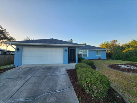 A home in PORT CHARLOTTE