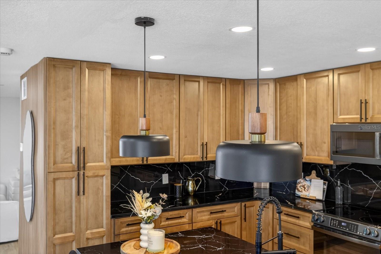 TAMPA SHORES INC #1 UN 1A REP - Residential