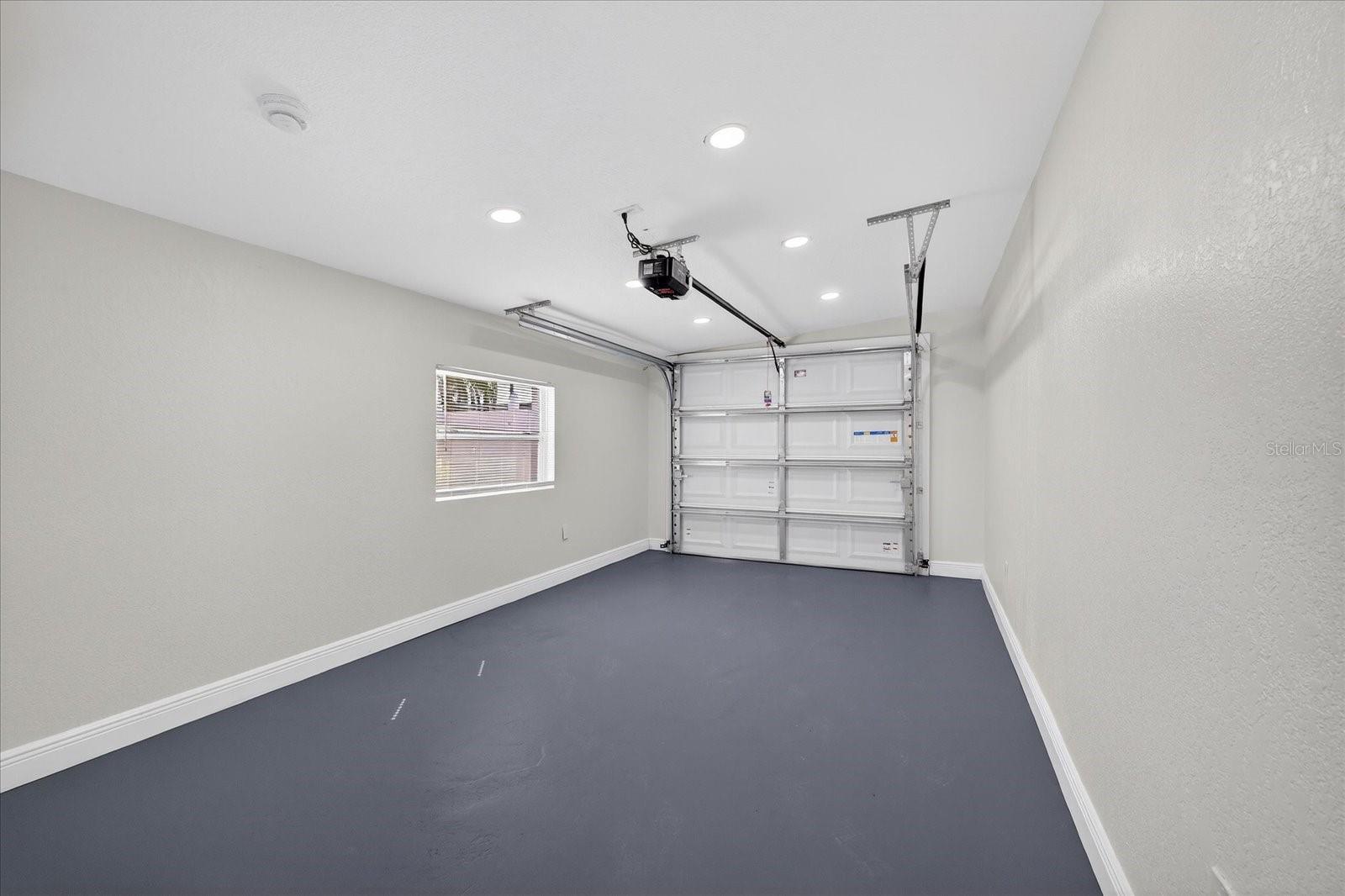 TAMPA SHORES INC #1 UN 1A REP - Residential