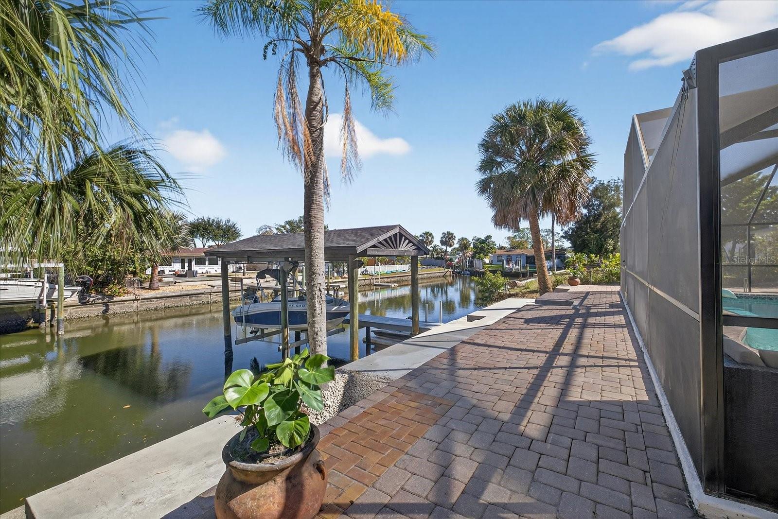 TAMPA SHORES INC #1 UN 1A REP - Residential