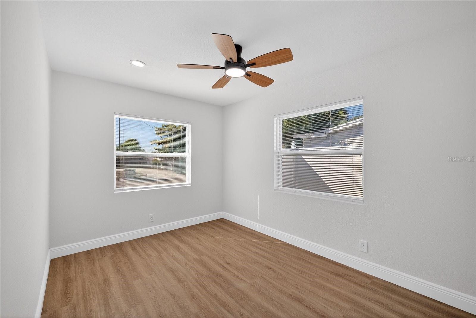 TAMPA SHORES INC #1 UN 1A REP - Residential