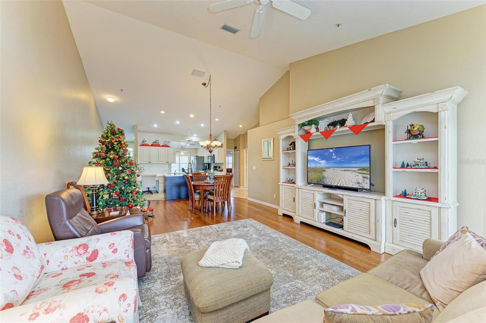 FAIRWAY GARDENS AT TARA - Residential