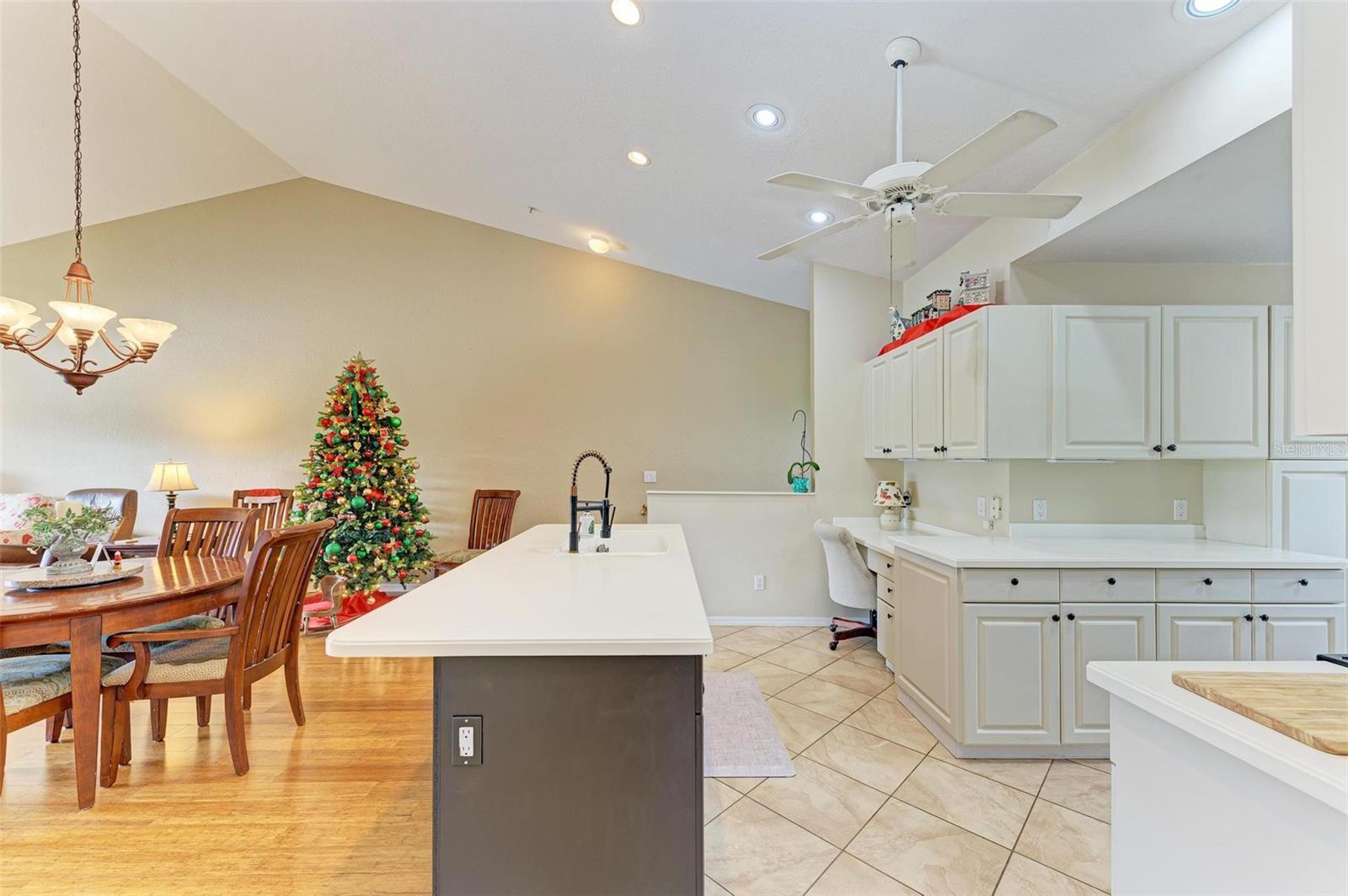 FAIRWAY GARDENS AT TARA - Residential