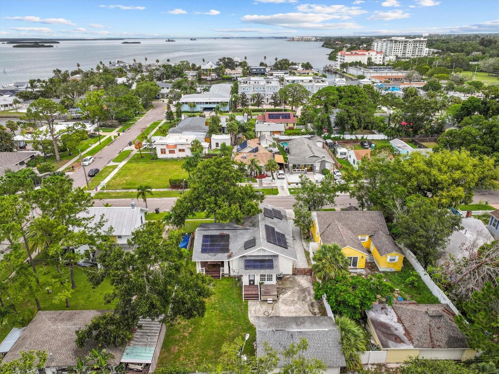 NORTH SHORE PARK - Residential Lease