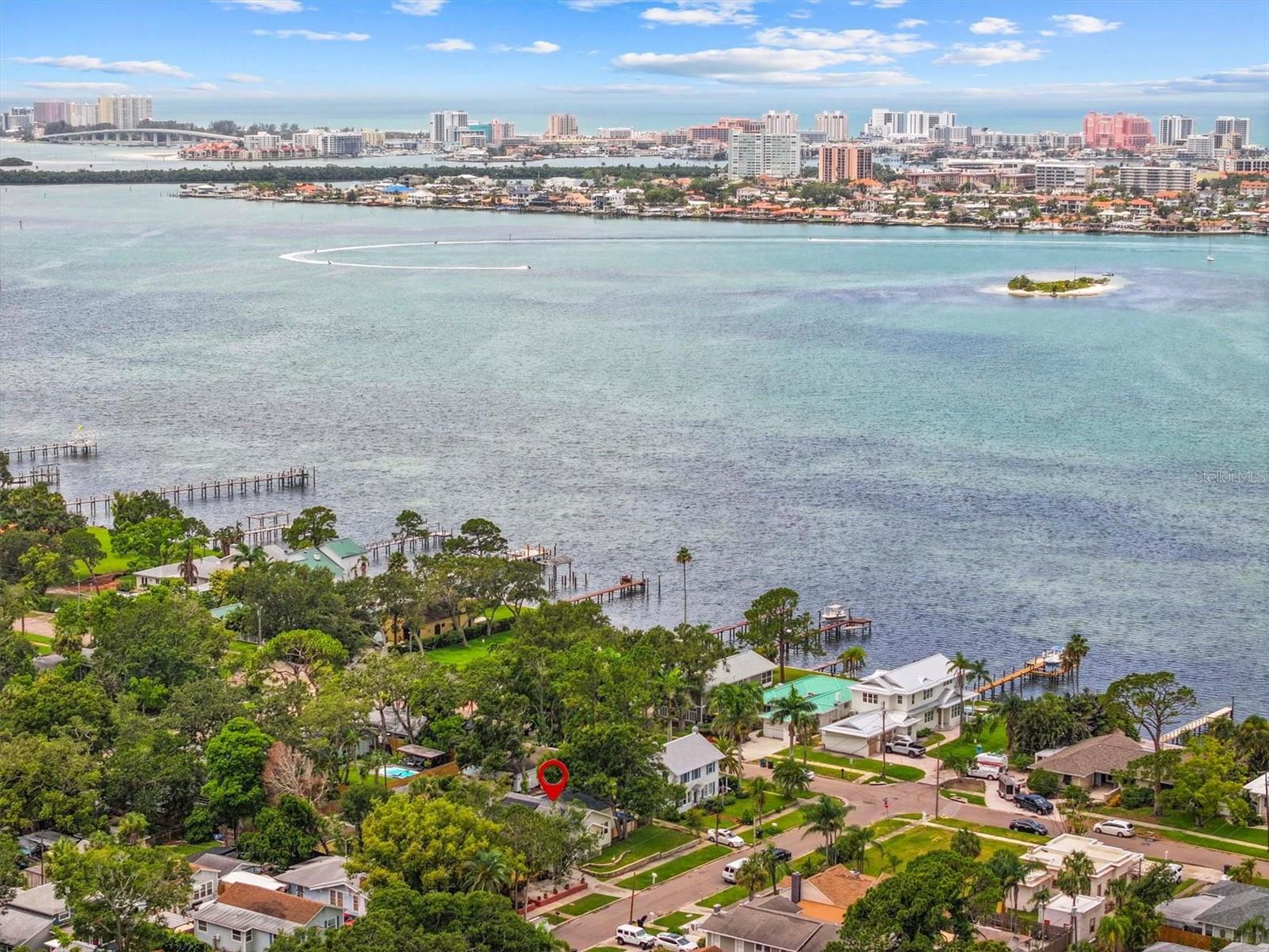 NORTH SHORE PARK - Residential Lease