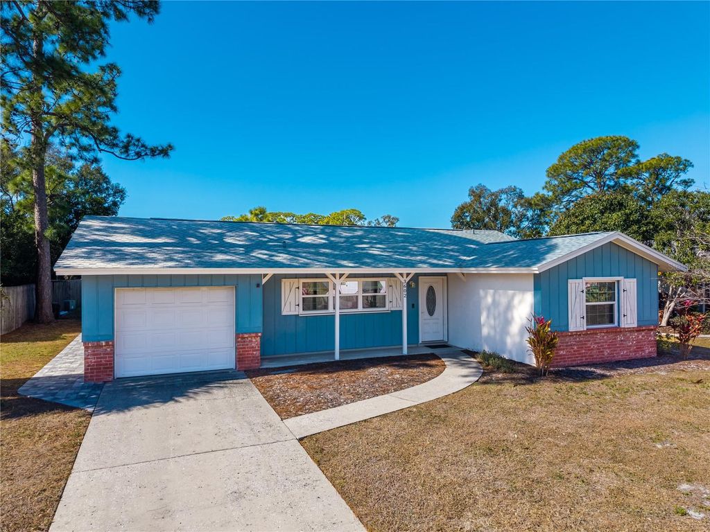 Photo of 3602 Spainwood Drive, Sarasota, FL 34232 (MLS # N6142835)