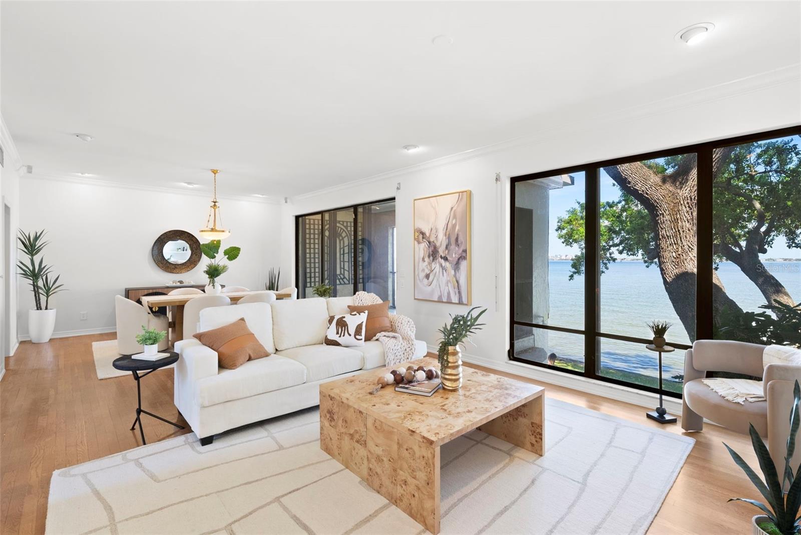 5010 BAYSHORE CONDO INC - Residential