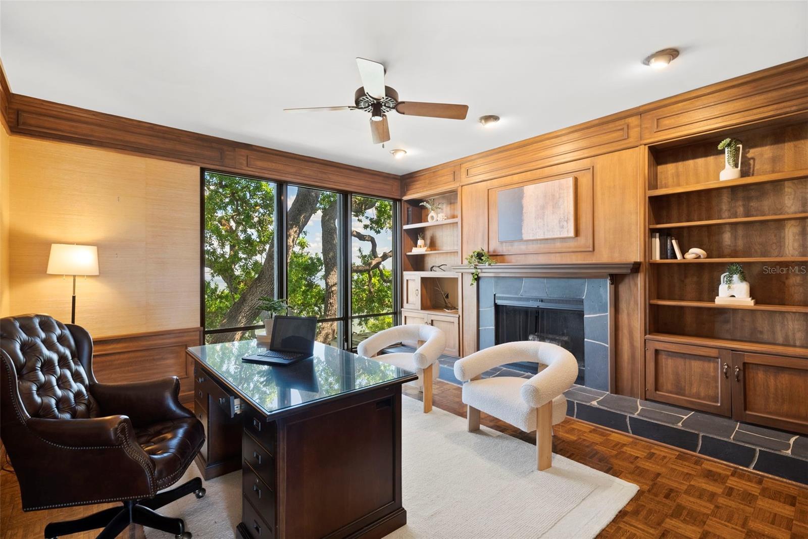 5010 BAYSHORE CONDO INC - Residential