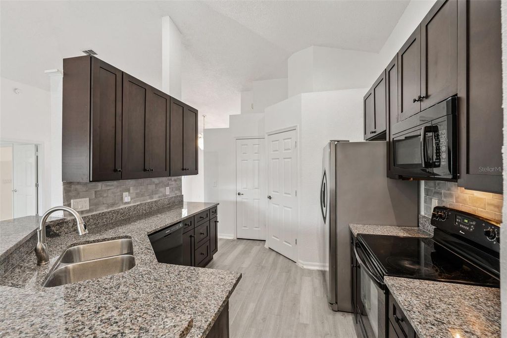 Photo of 12418 Sion Court, Orlando, FL 32824 (MLS # O6405387)