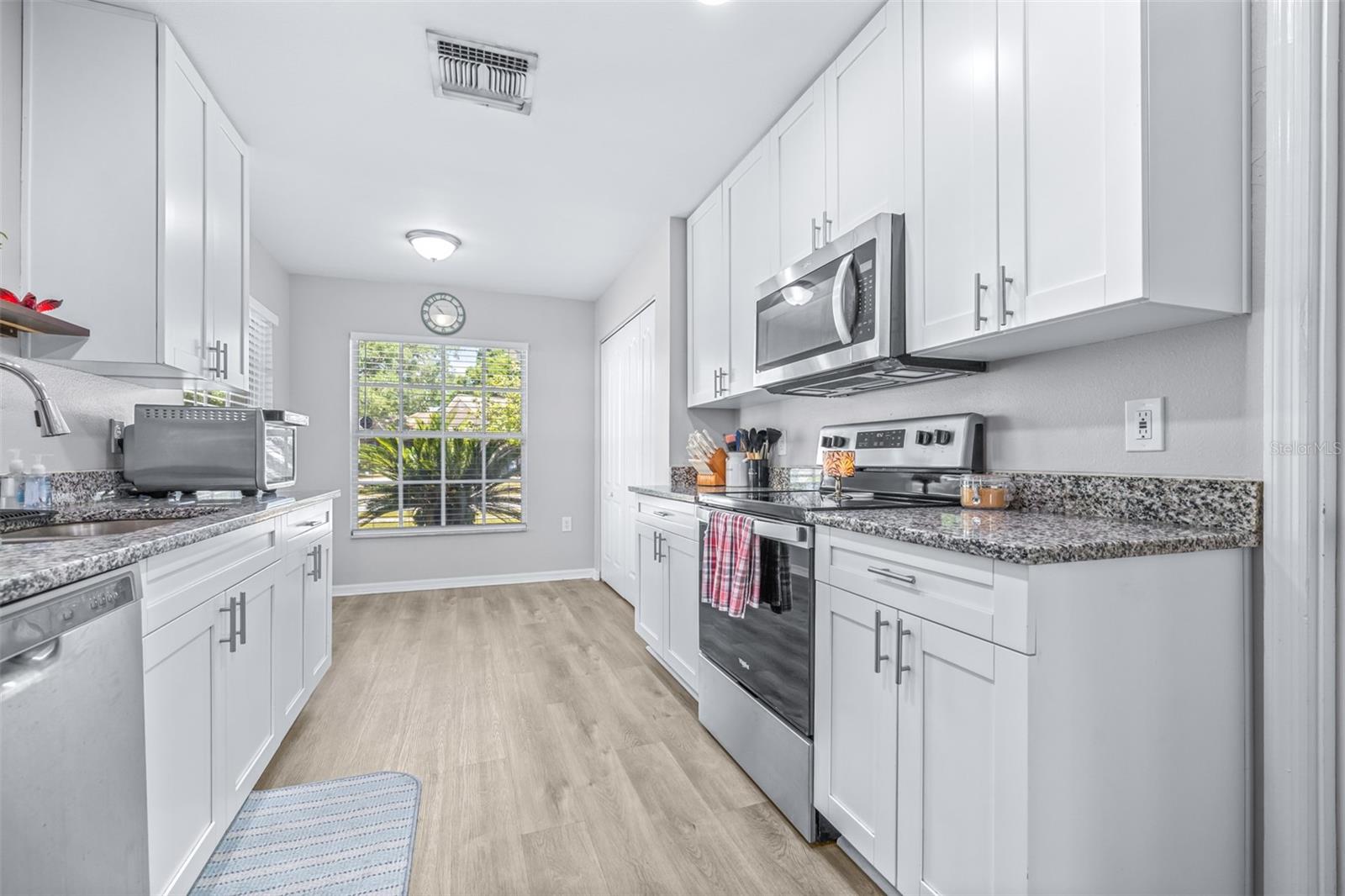 LAKEMONT HILLS PH II - Residential