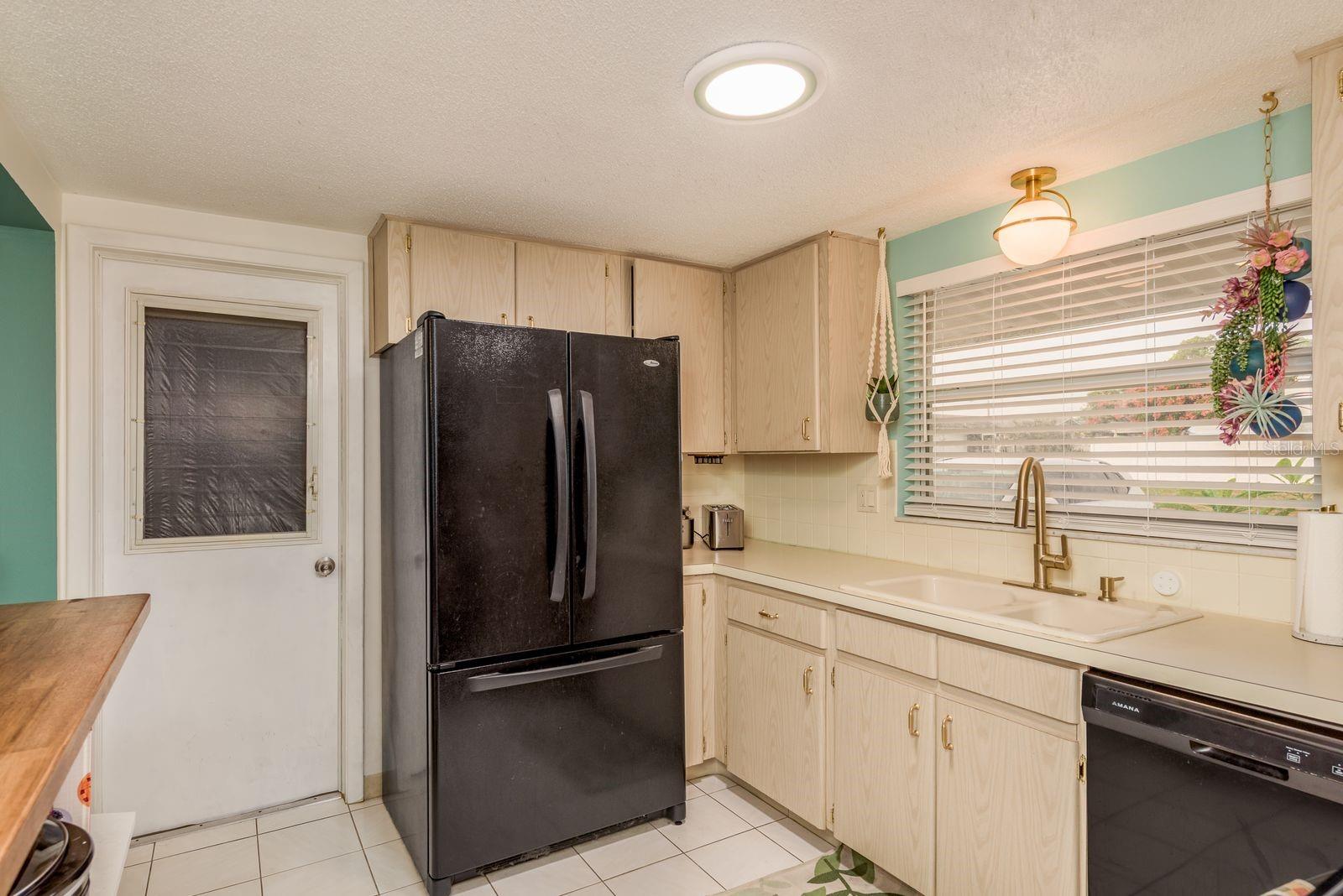 JASMINE LAKES - Residential