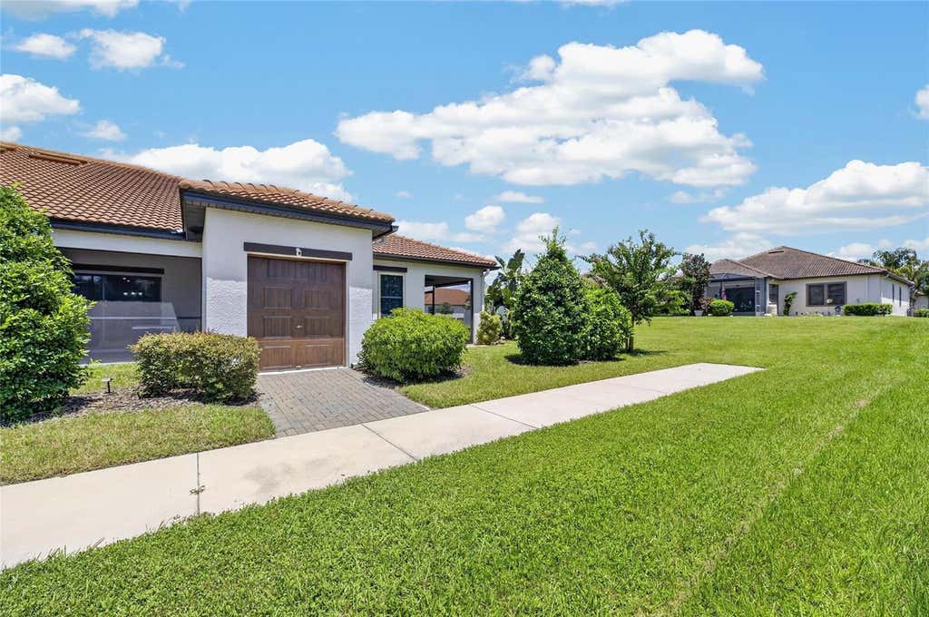 Photo of 5325 Stoic Vale Drive, Wimauma, FL 33598 (MLS # TB8542548)