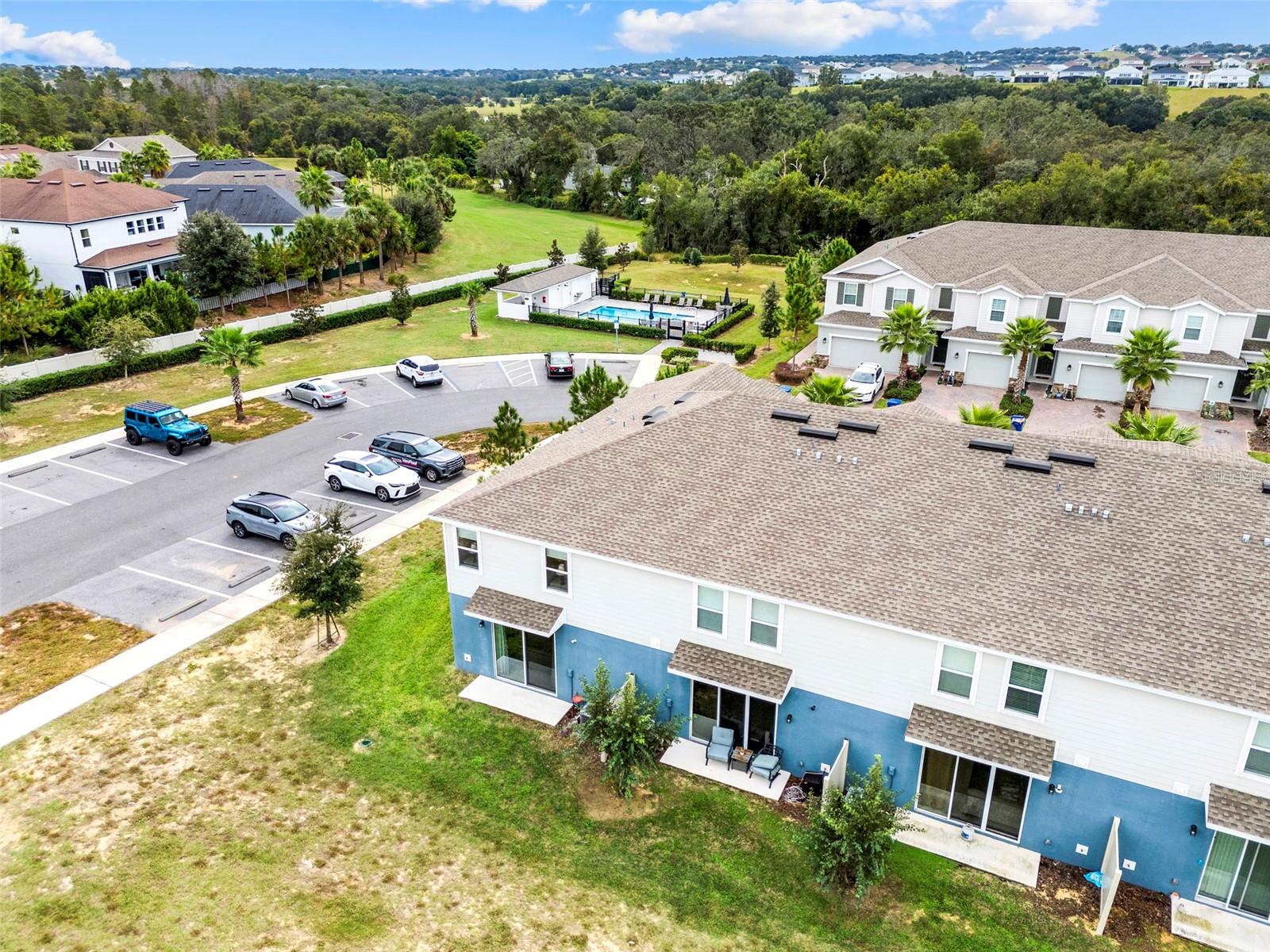 HOLDEN RDG TWNHMS - Residential Lease