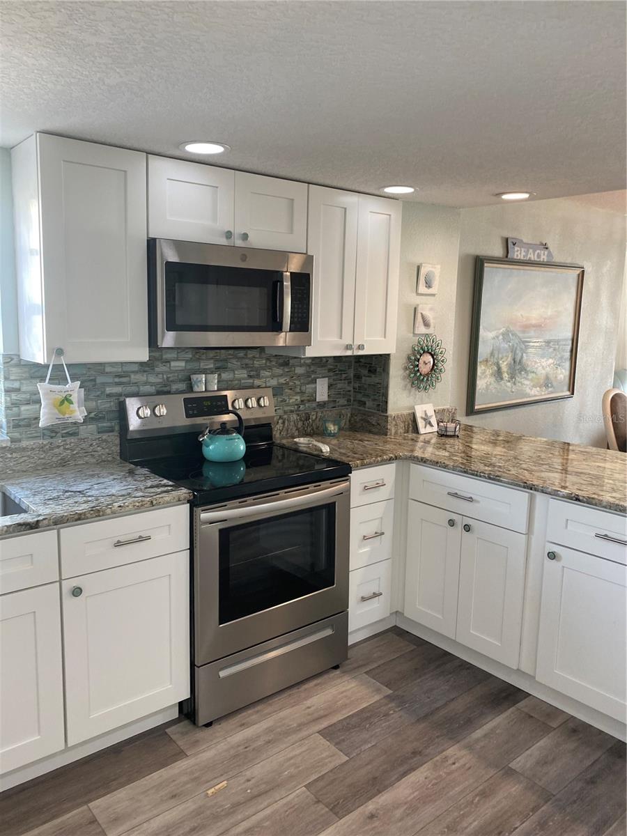 PONCE DE LEON TOWERS CONDO - Residential Lease