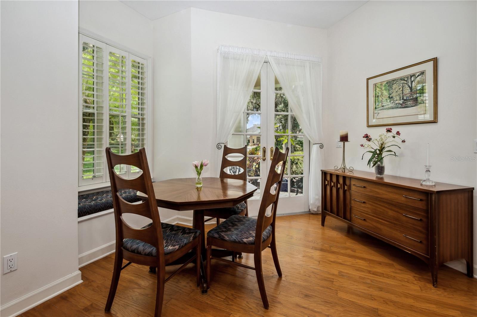 PARK PLACE ON LAKE JOANNA - Residential