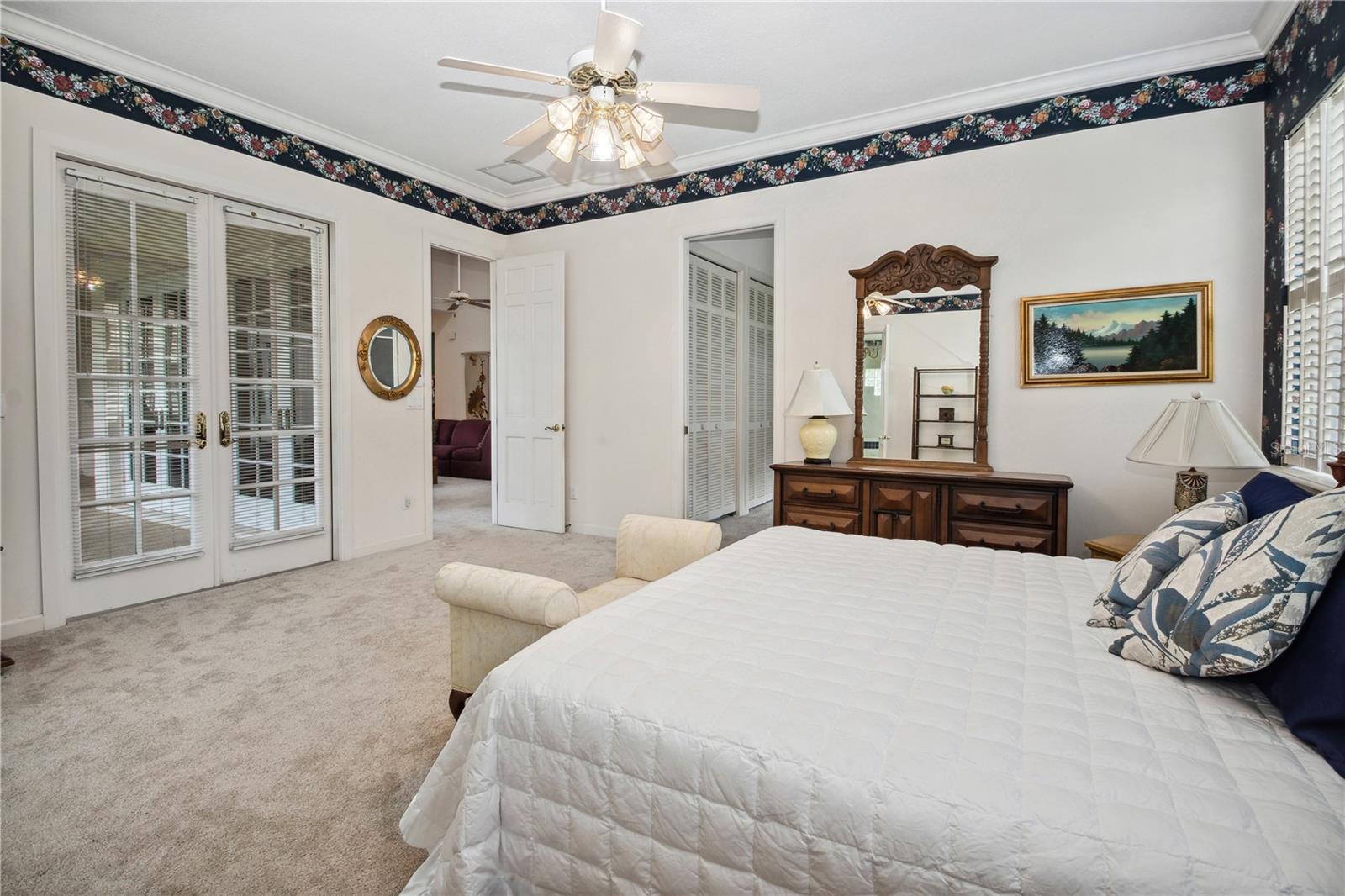 PARK PLACE ON LAKE JOANNA - Residential