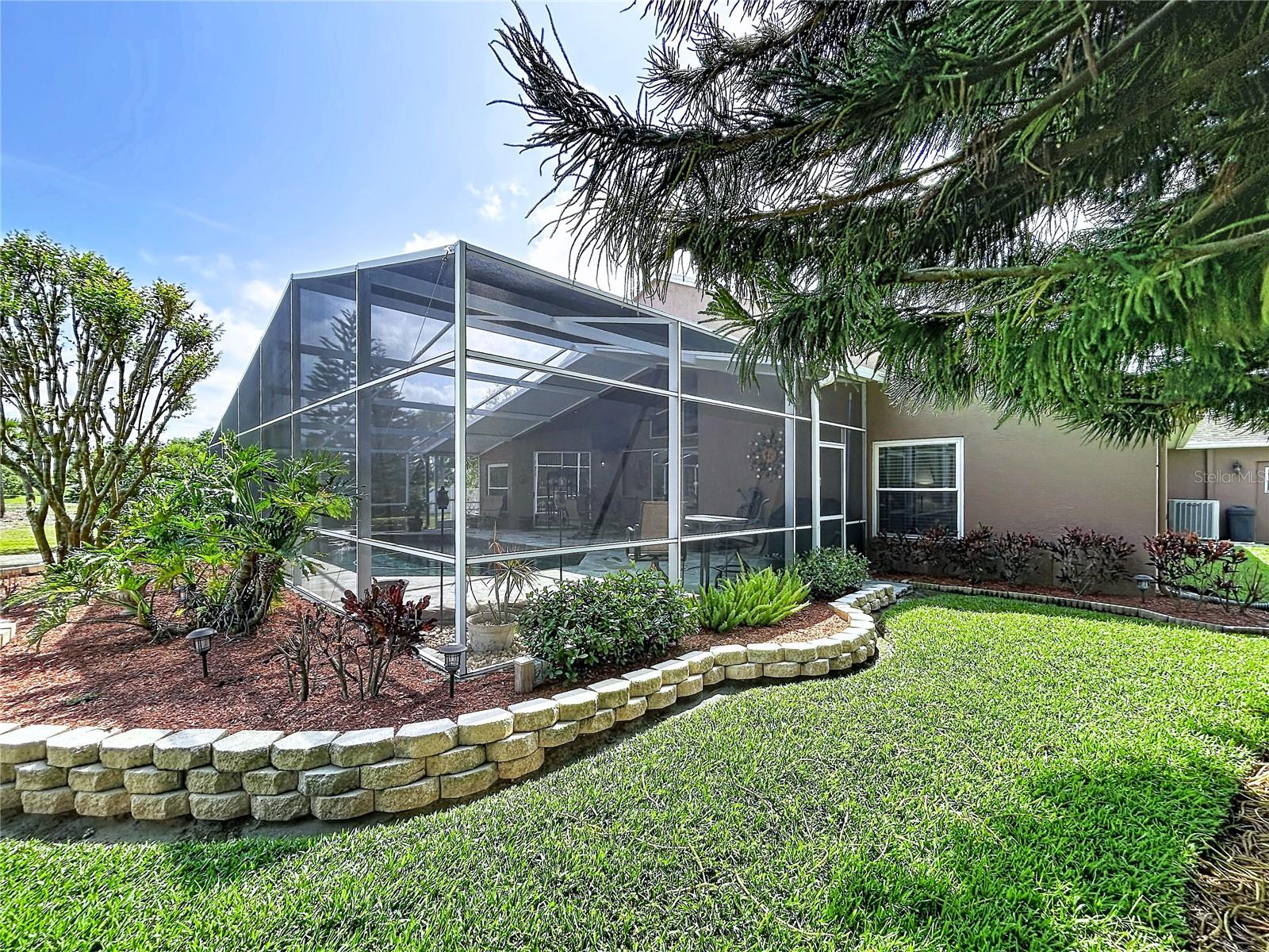 WILLOW BEND - Residential