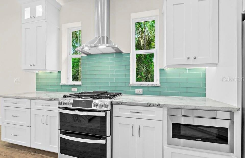 STEFLIK - Residential