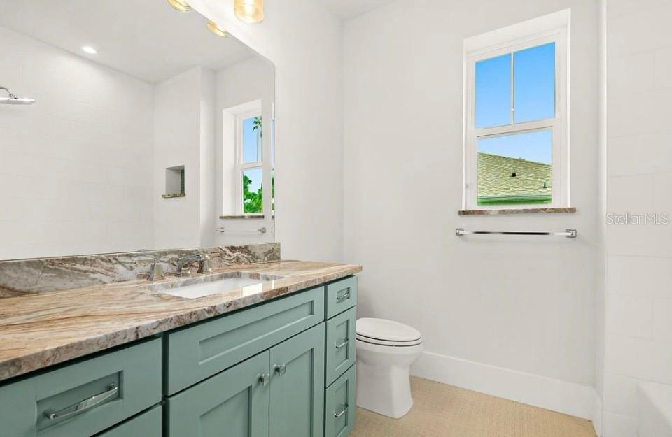 STEFLIK - Residential