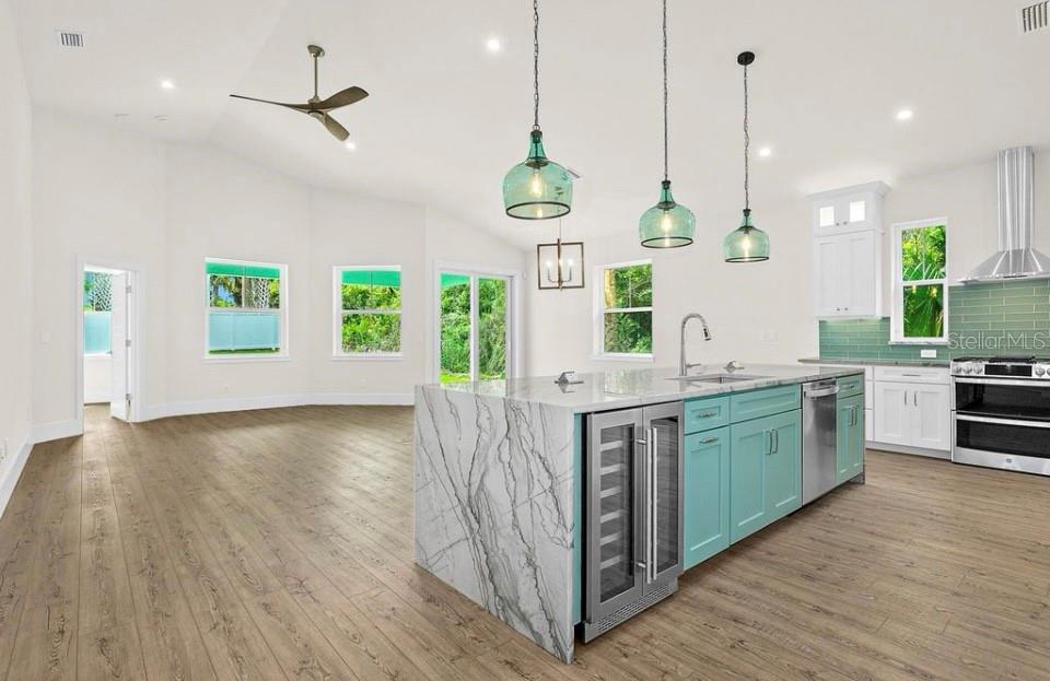 STEFLIK - Residential