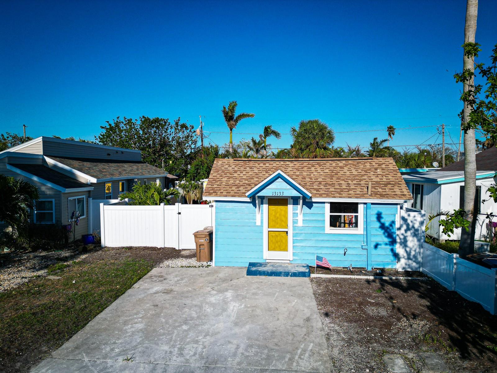 PAGES REP OF MITCHELLS BEACH - Land