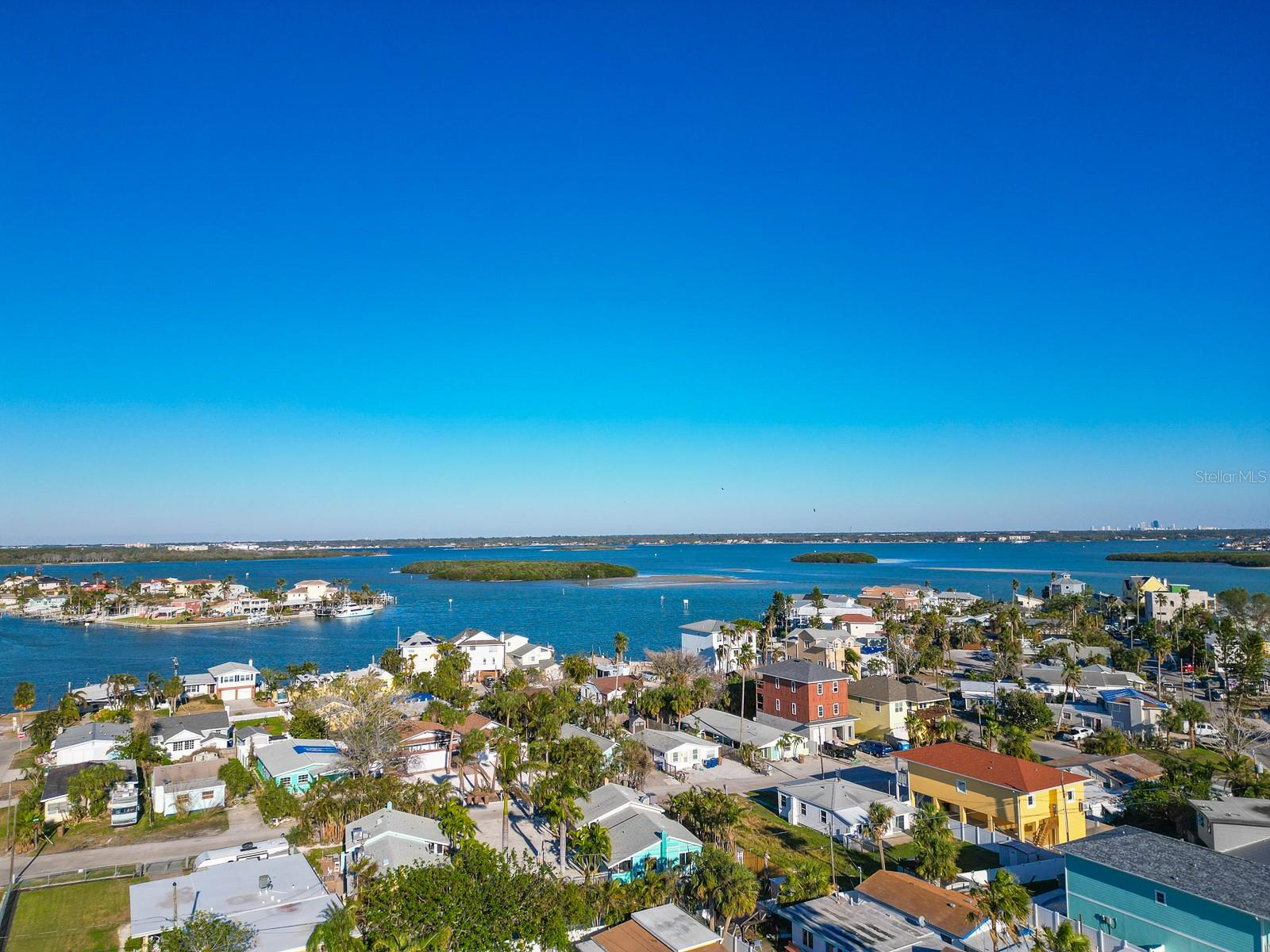 PAGES REP OF MITCHELLS BEACH - Land