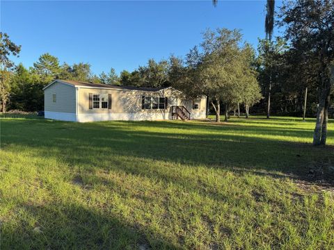 Photo of 1071 NE 128th Avenue, Williston, FL 32696 (MLS # OM711807)