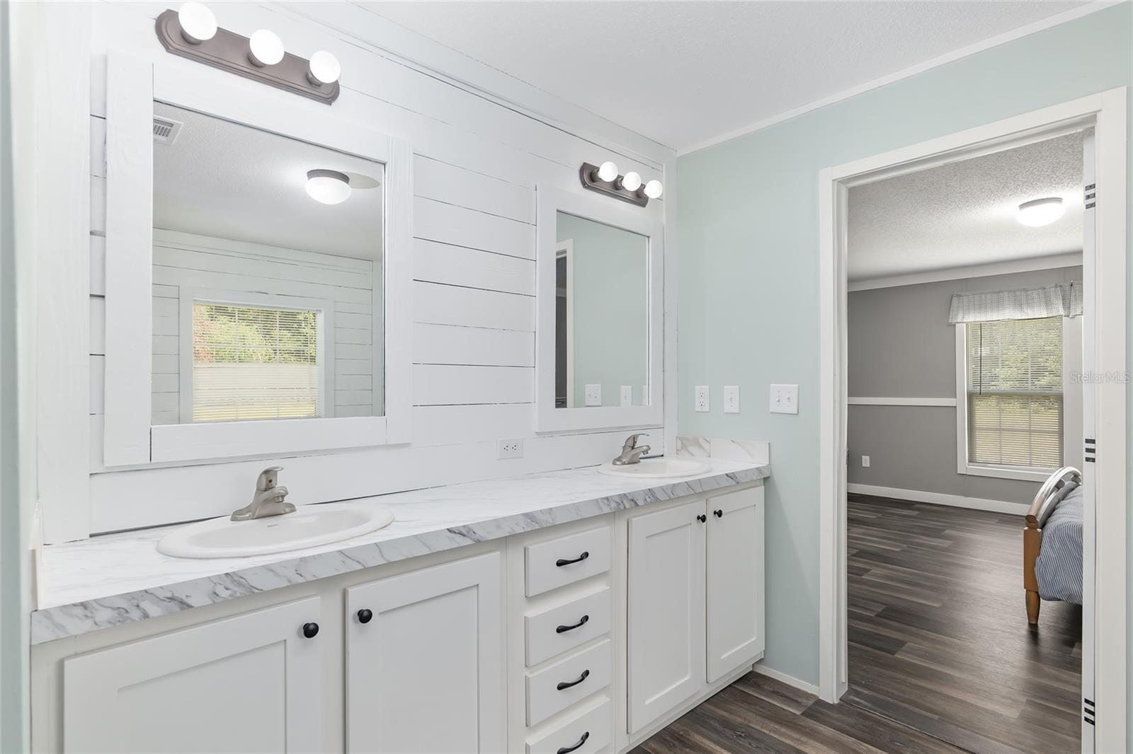 WILLISTON HLNDS UN 14 - Residential