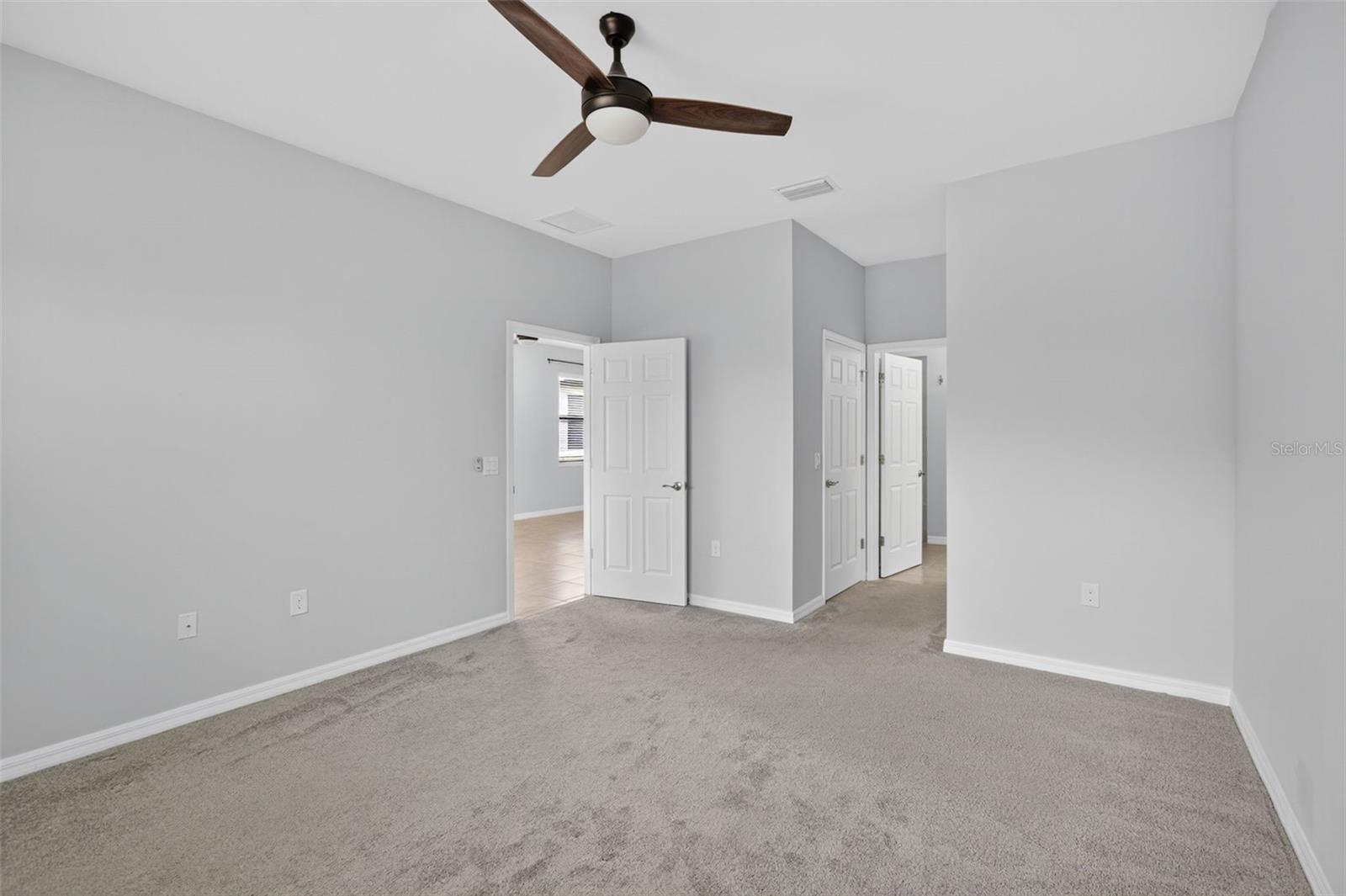 PRESERVE/WEST VLGS PH 2 - Residential Lease