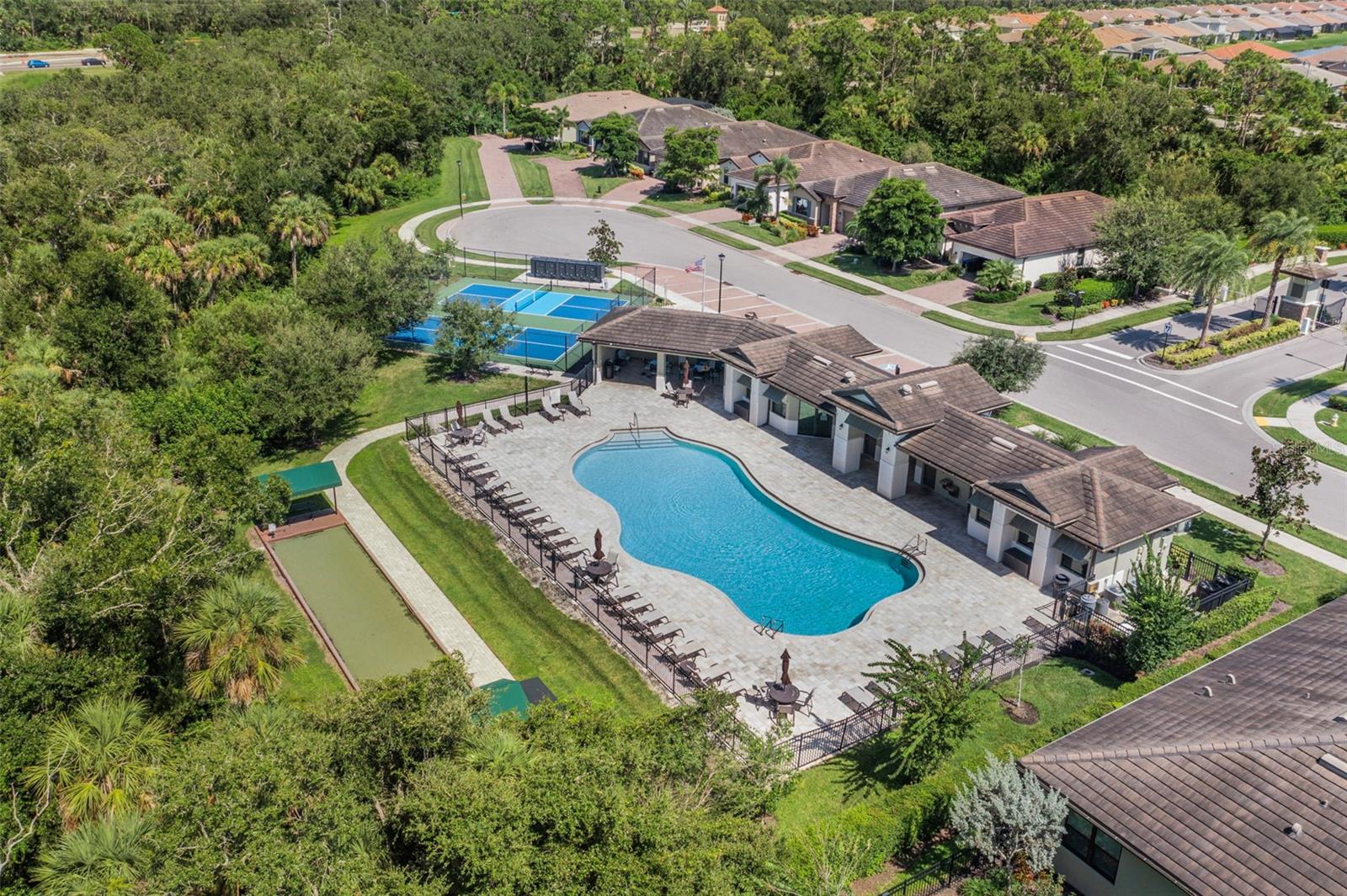 PRESERVE/WEST VLGS PH 2 - Residential Lease