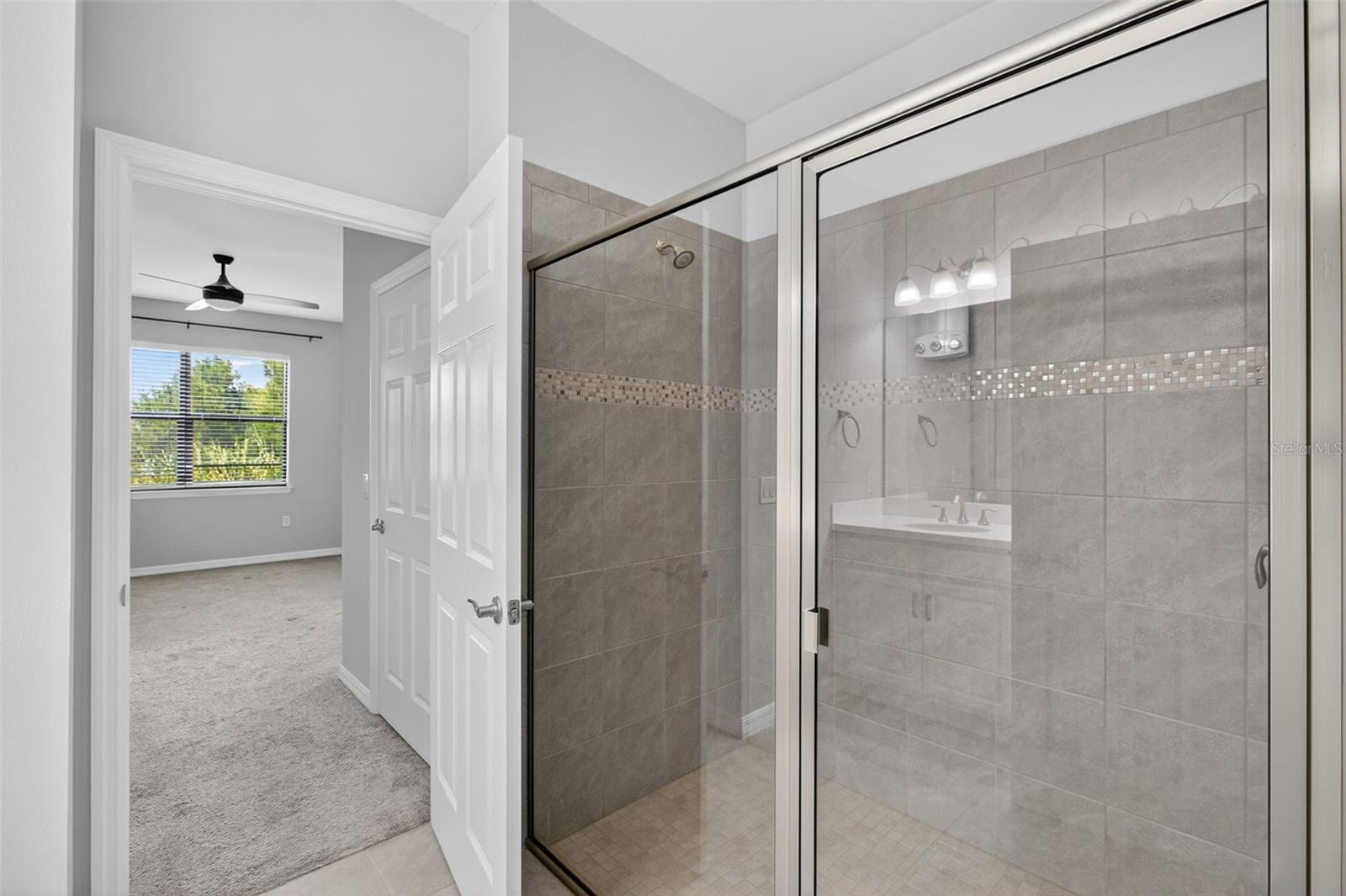 PRESERVE/WEST VLGS PH 2 - Residential Lease