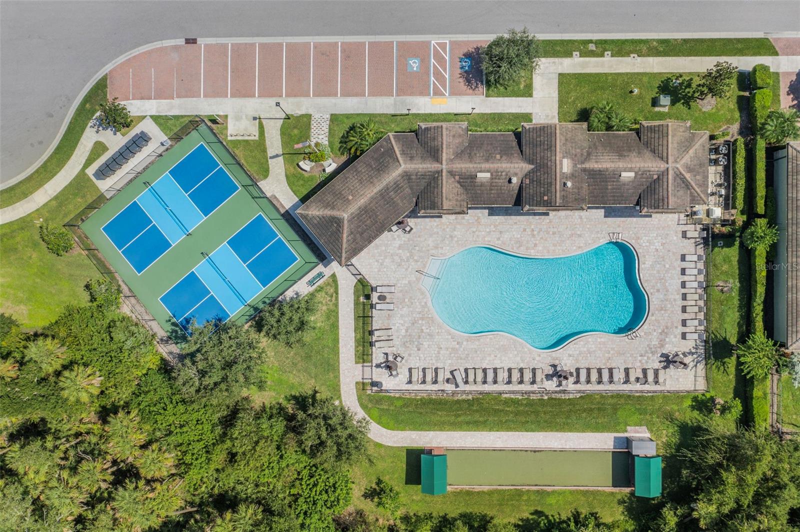 PRESERVE/WEST VLGS PH 2 - Residential Lease