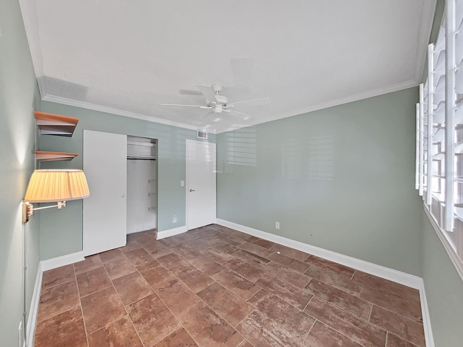 ON TOP OF THE WORLD - Residential