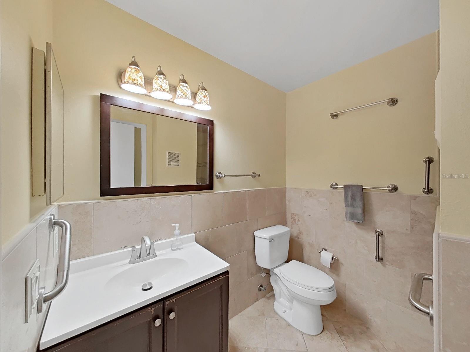 ON TOP OF THE WORLD - Residential