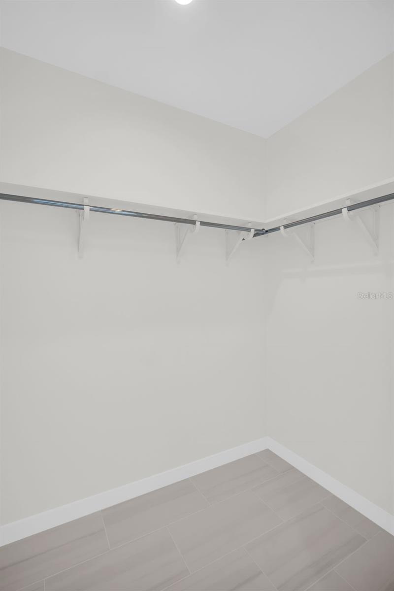 400 CENTRAL - Residential