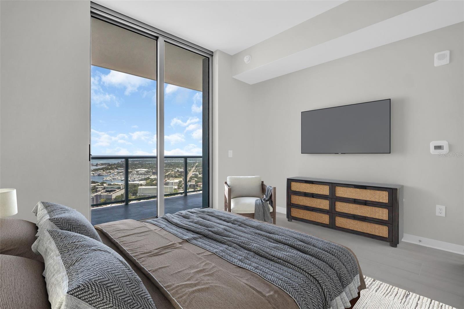 400 CENTRAL - Residential