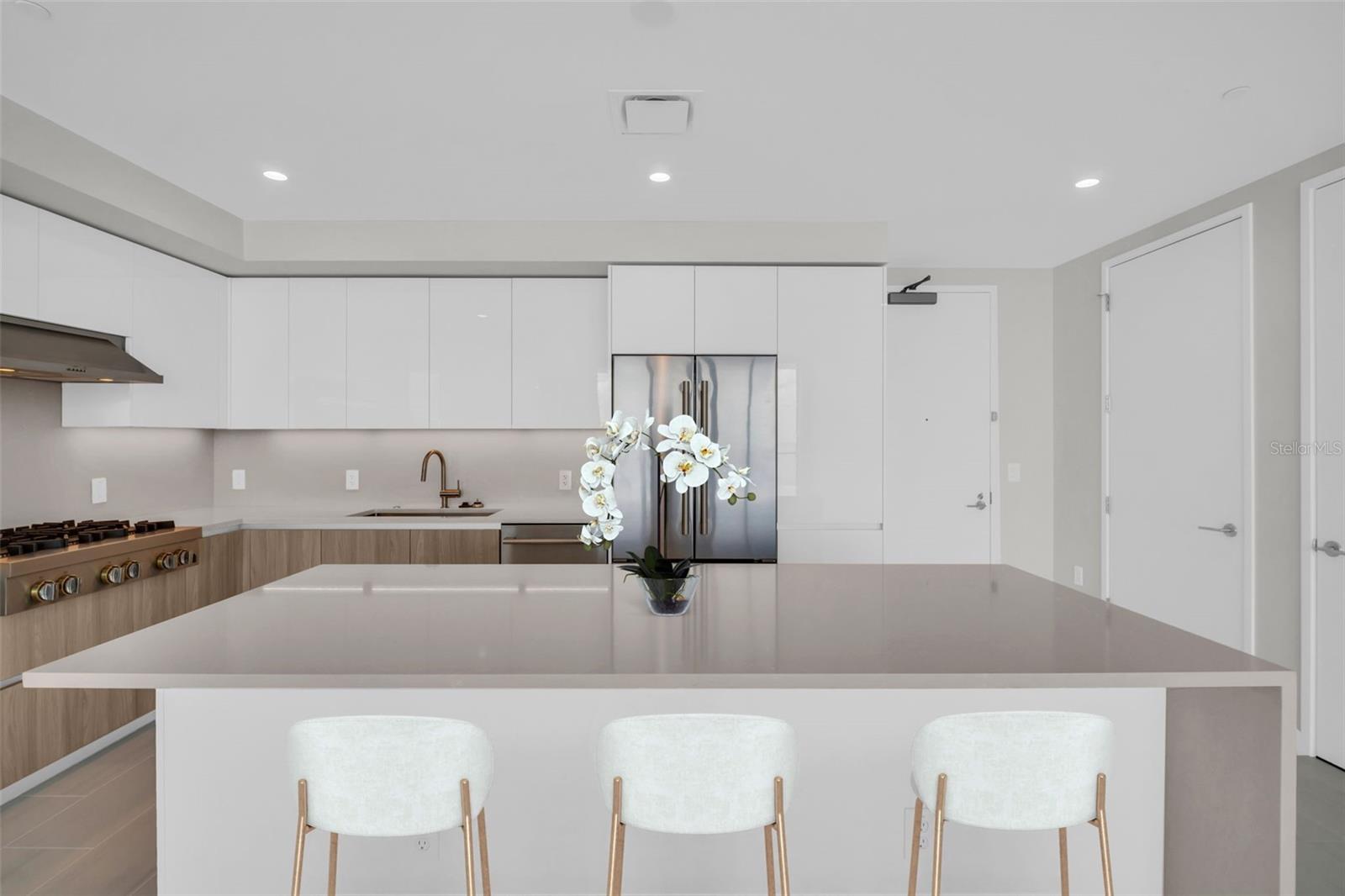 400 CENTRAL - Residential